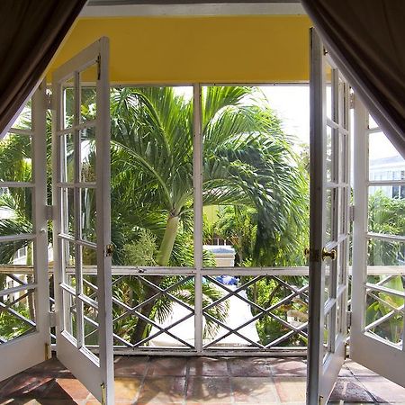 Sadigo Court Hotel Miami Beach Exterior foto